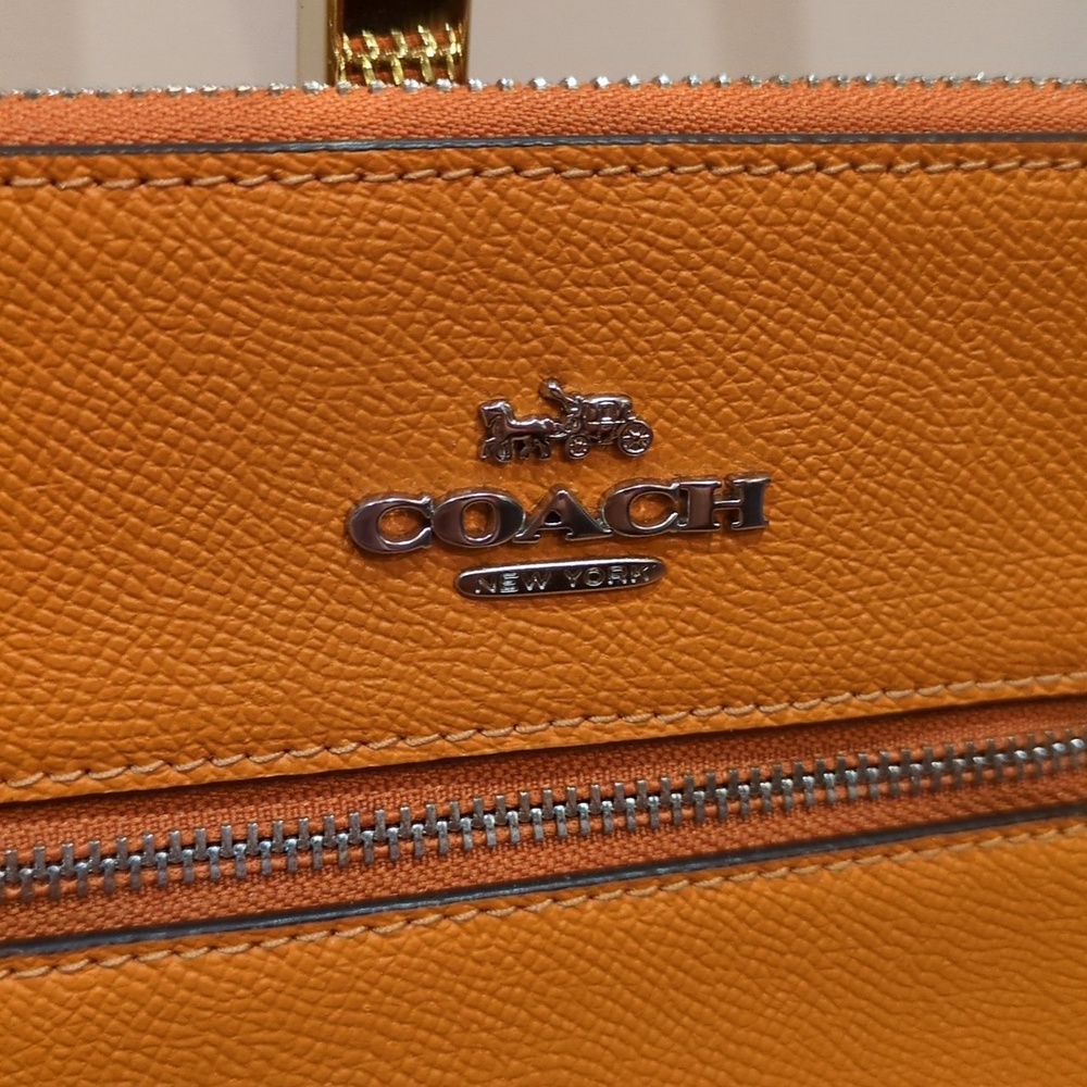 Coach NWOT Papaya Orange Leather Mini Rowan File Crossbody Bag Purse - Picture 4 of 17